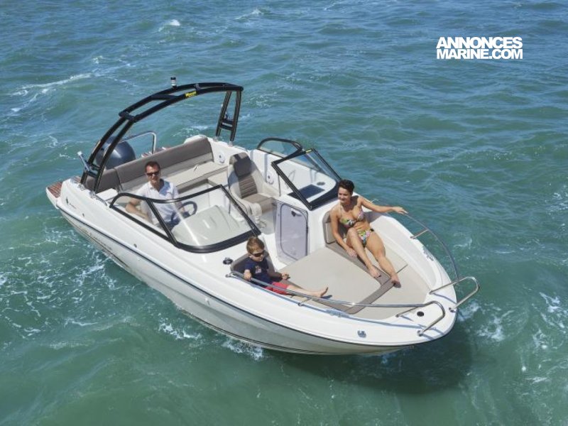 Jeanneau Cap Camarat 6.5 BR